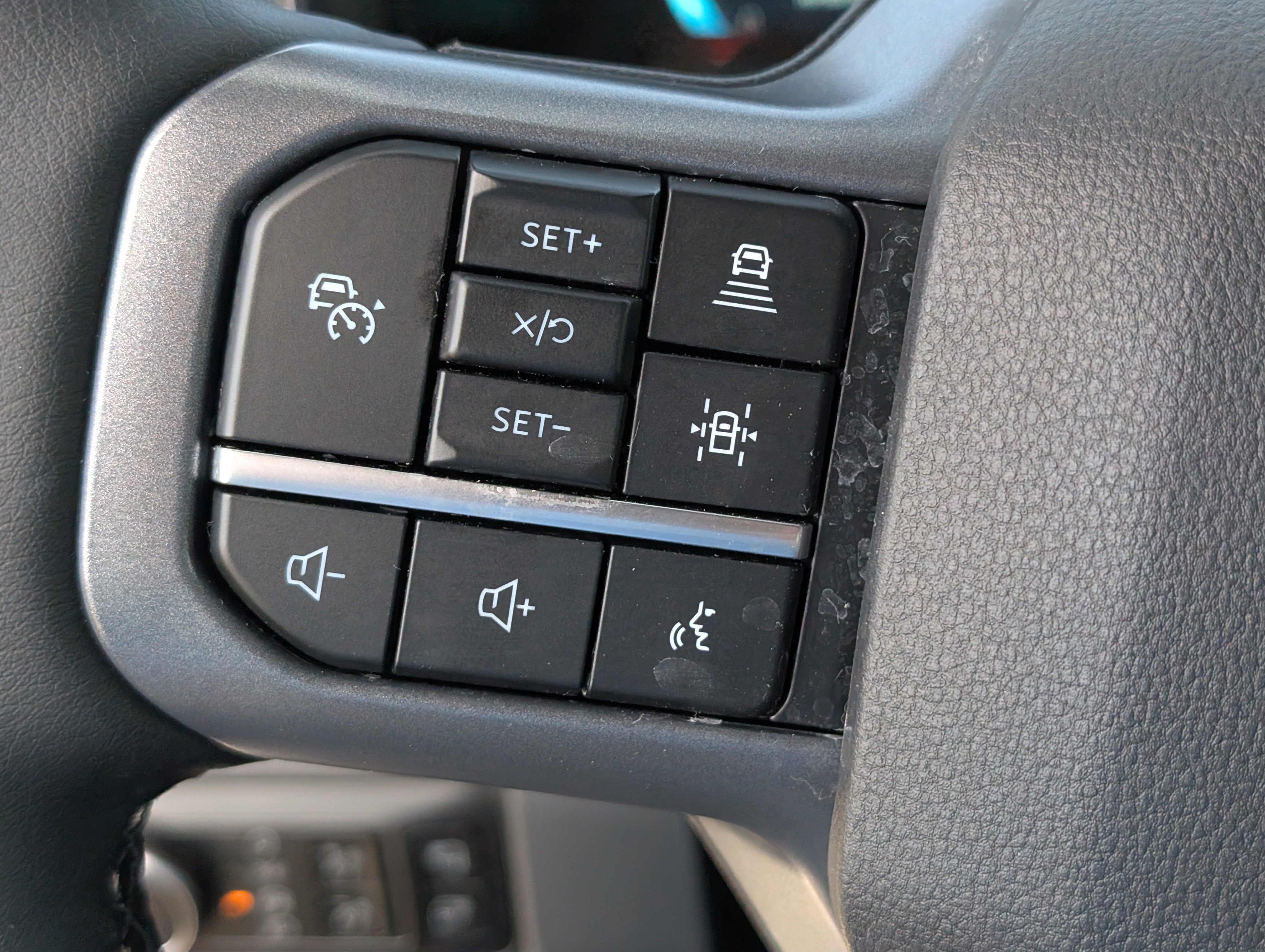 New 2026 Ford F250 Lariat w/ Black Appearance Package image 19