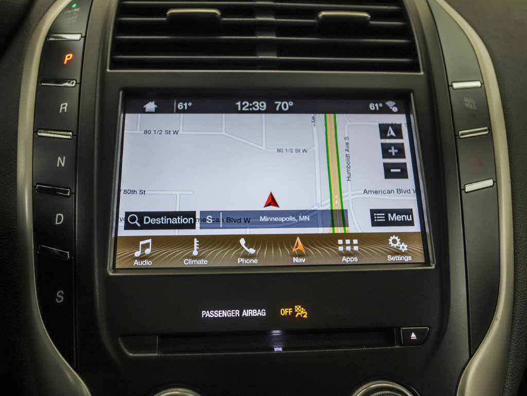Used 2019 Lincoln MKC Reserve w/ MKC Climate Package AWD/4WD image 16