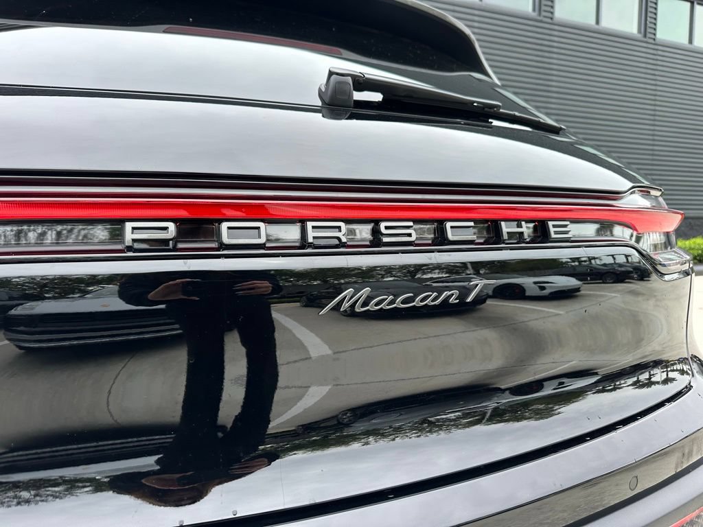 Used 2026 Porsche Macan Turbo AWD/4WD image 14