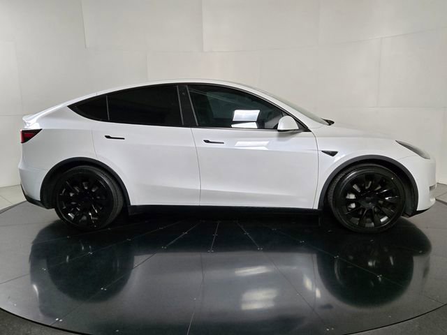 Used 2021 Tesla Model Y Long Range AWD/4WD image 7