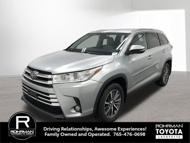 Used 2019 Toyota Highlander XLE image 2