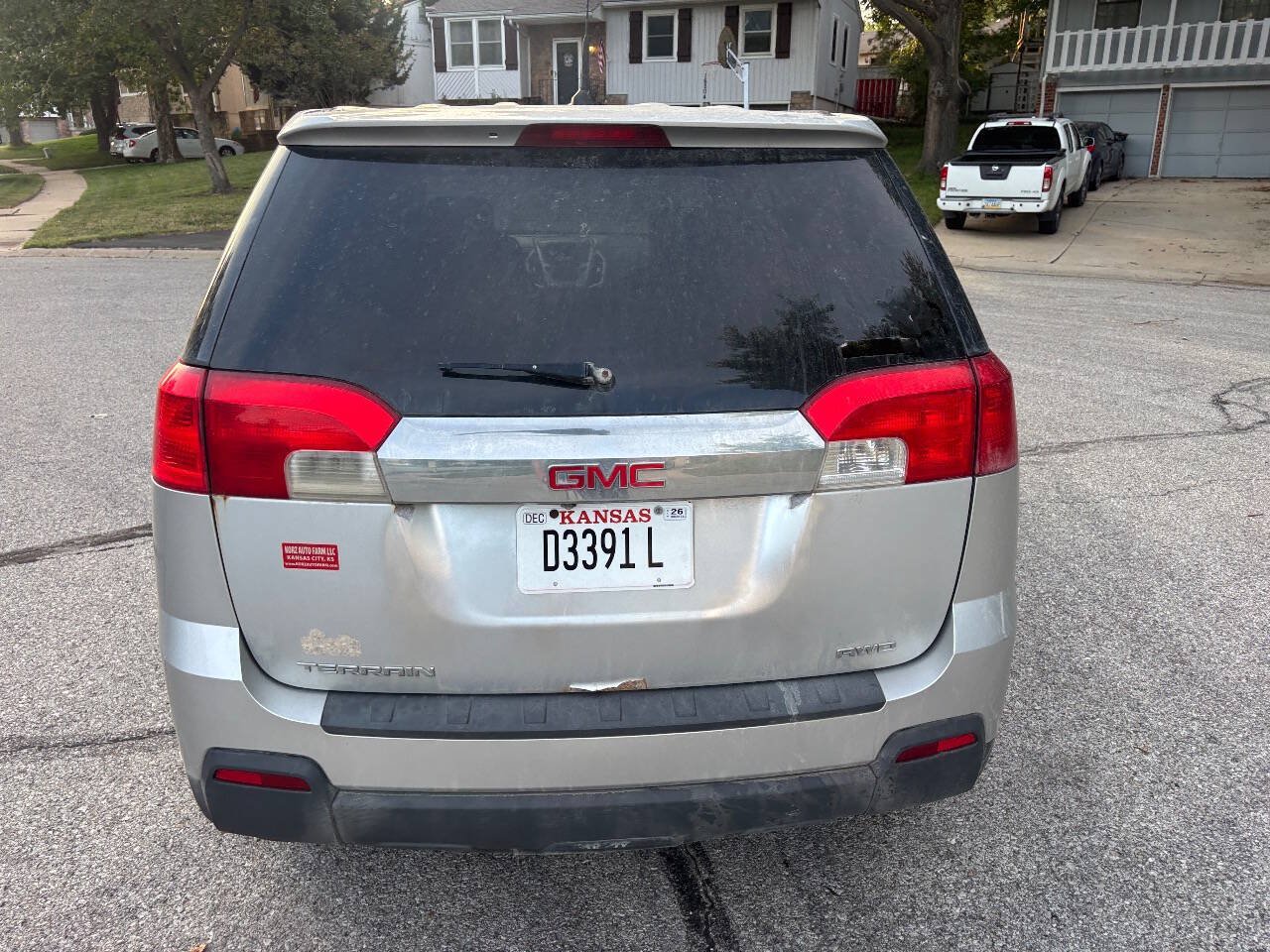 Used 2013 GMC Terrain SLE AWD/4WD image 4