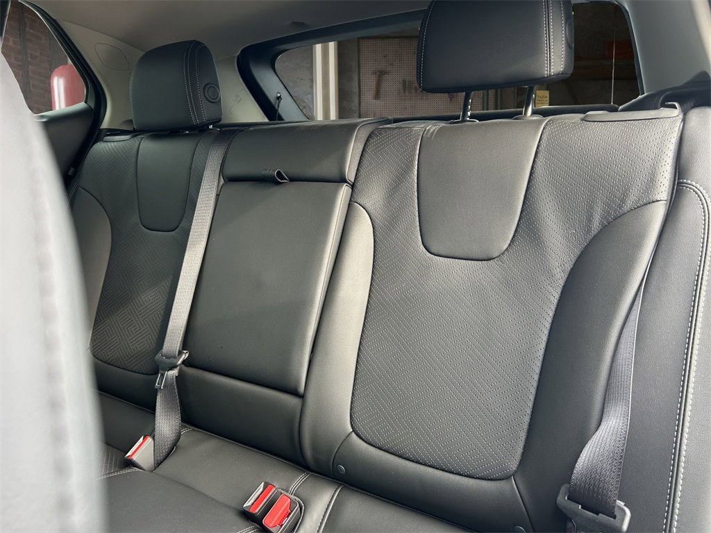 Certified 2023 Buick Encore GX Essence w/ Experience Buick Package image 14