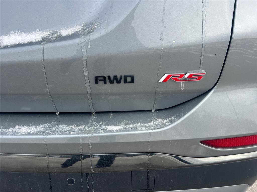 Used 2023 Chevrolet Equinox RS image 8