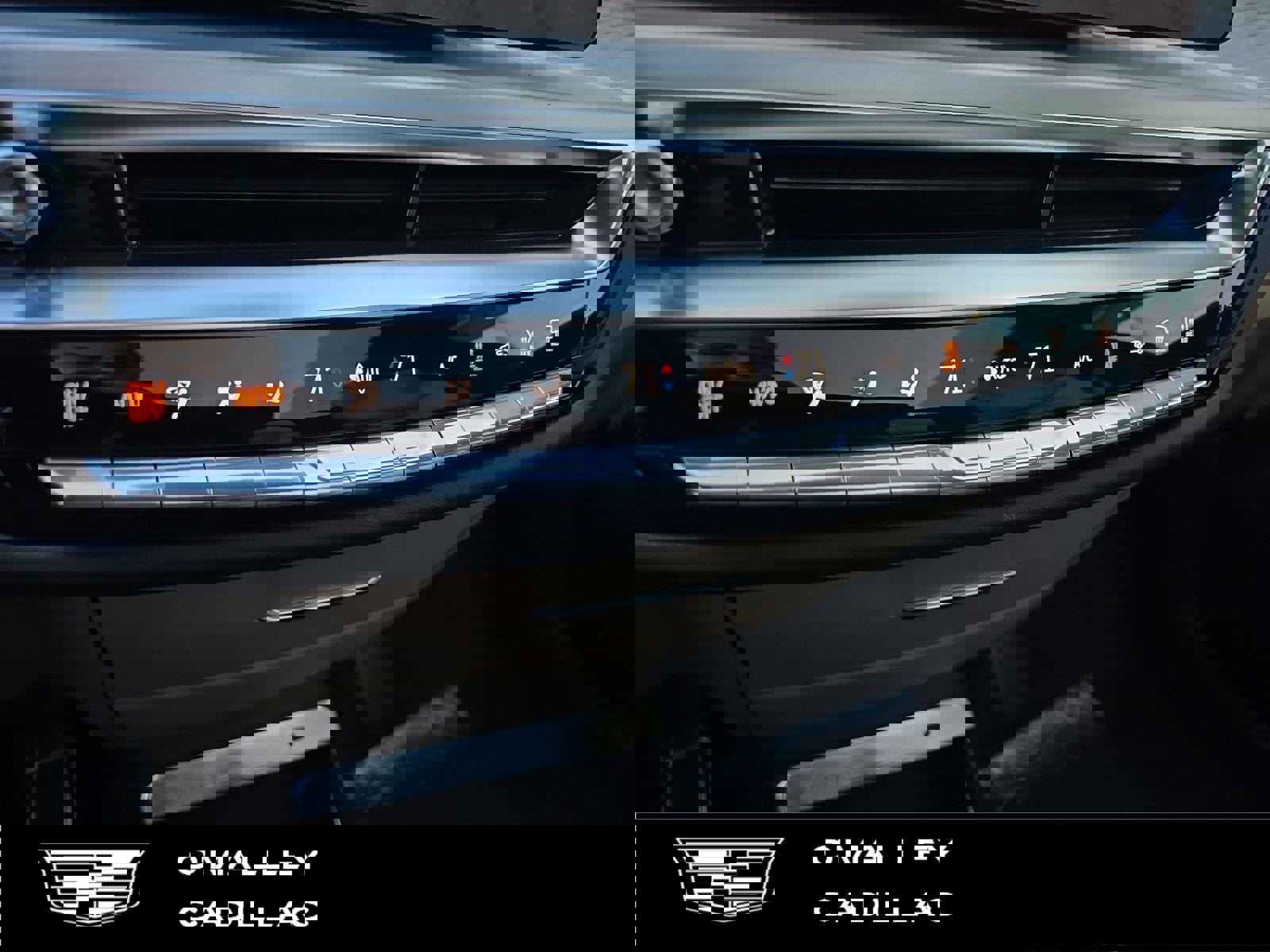 New 2026 Cadillac Lyriq Signature Luxury image 24