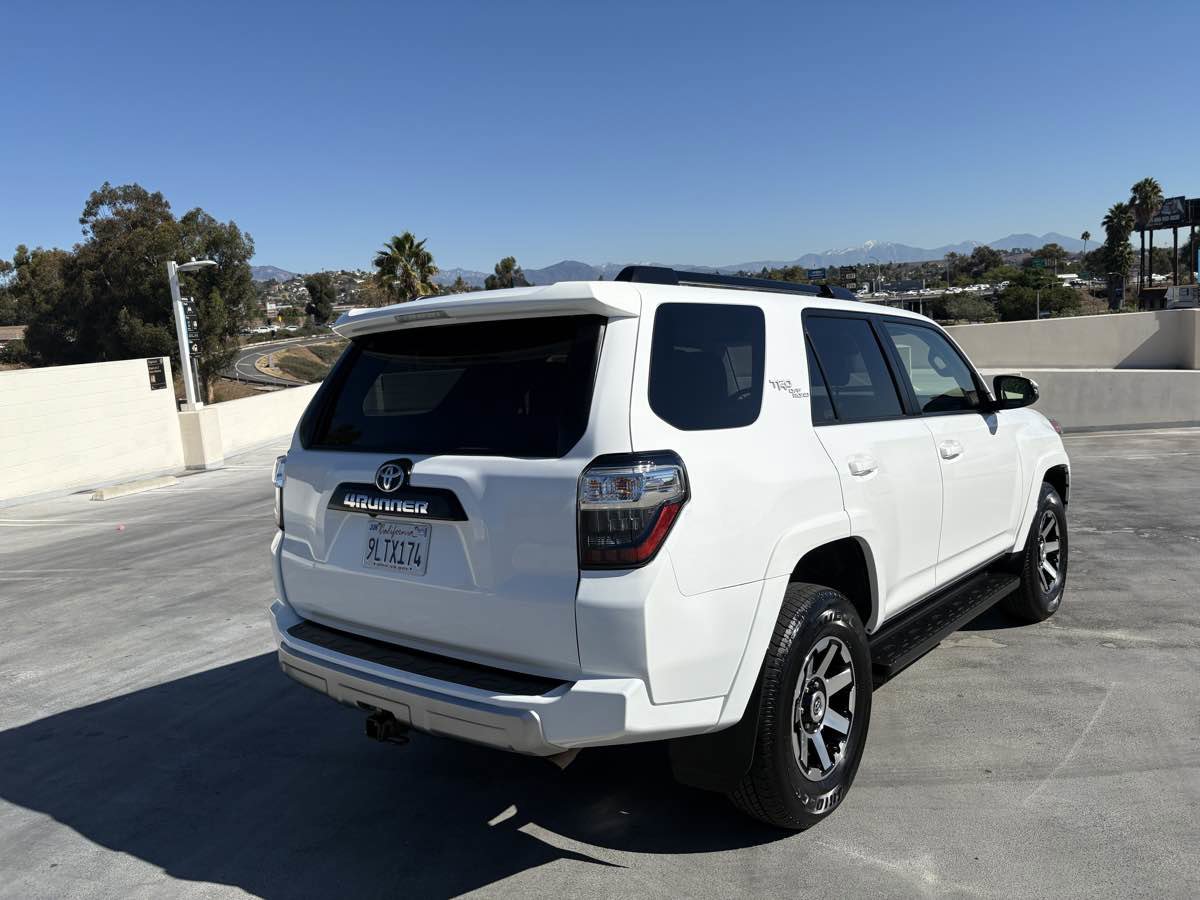 Used 2024 Toyota 4Runner TRD Off-Road Premium image 48