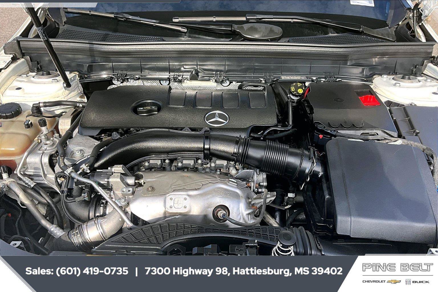 Used 2023 Mercedes-Benz GLB 250 image 8
