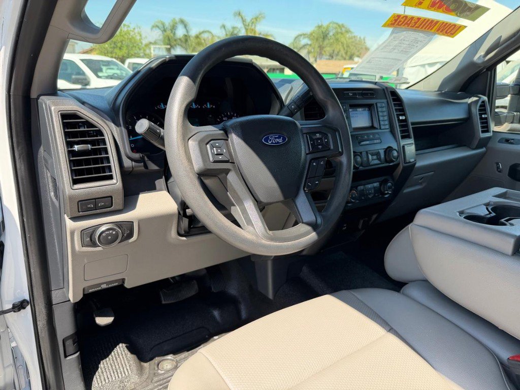 Used 2022 Ford F350 XL w/ Power Equipment Group image 30