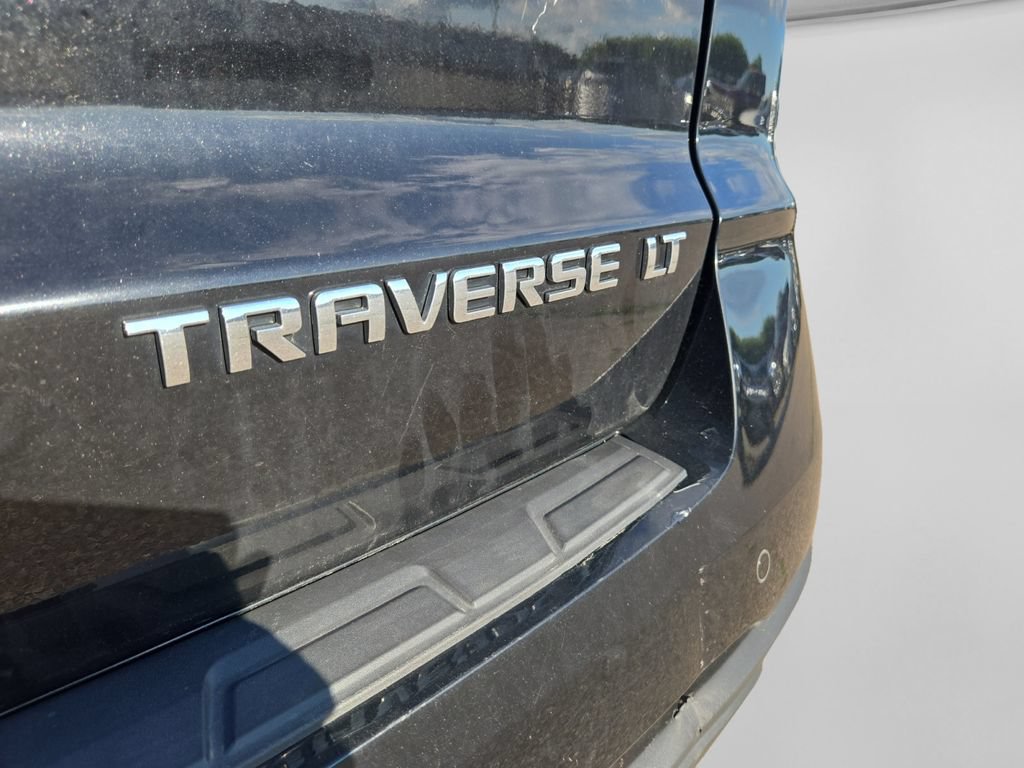 Used 2016 Chevrolet Traverse LT w/ Style and Technology Package AWD/4WD image 12