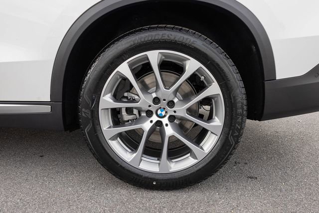 New 2026 BMW X5 xDrive40i image 6