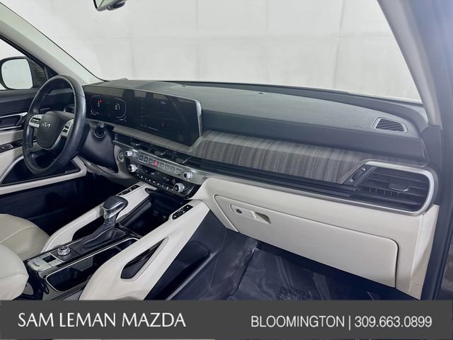 Used 2023 Kia Telluride EX w/ EX Captain's Chair Package image 31