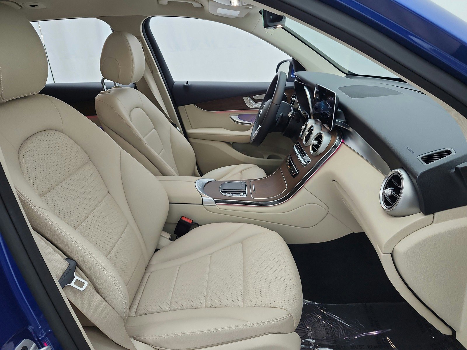 Used 2022 Mercedes-Benz GLC 300 image 19