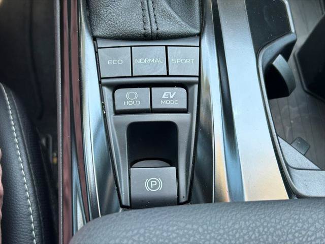 Certified 2026 Toyota Camry SE w/ Multimedia Upgrade Package AWD/4WD image 29
