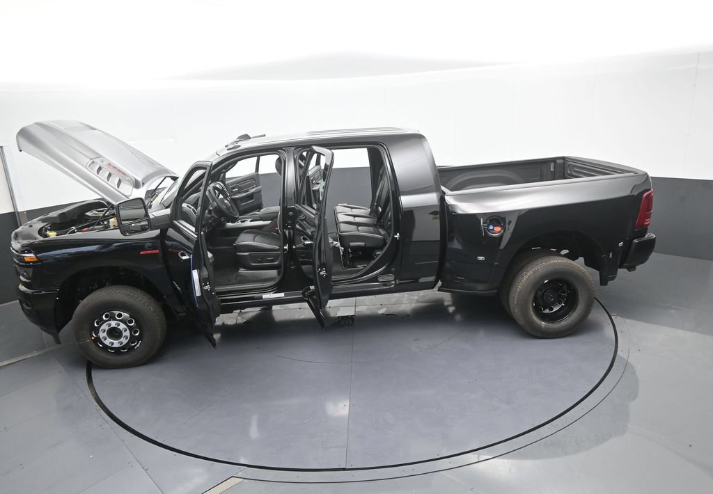 New 2026 RAM 3500 Laramie w/ Night Edition AWD/4WD image 65