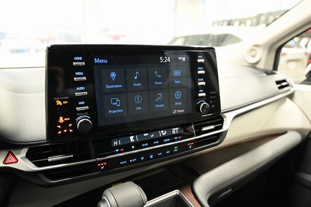 Used 2023 Toyota Sienna XLE w/ XLE Plus Package image 17