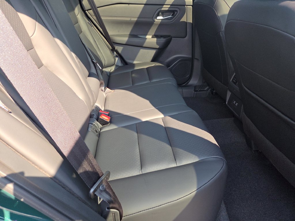 New 2026 Nissan Rogue Dark Armor AWD/4WD image 30