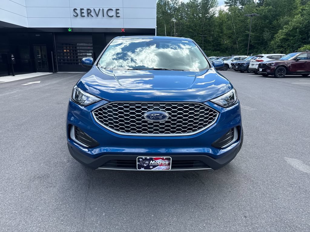 Used 2024 Ford Edge SEL AWD/4WD image 8