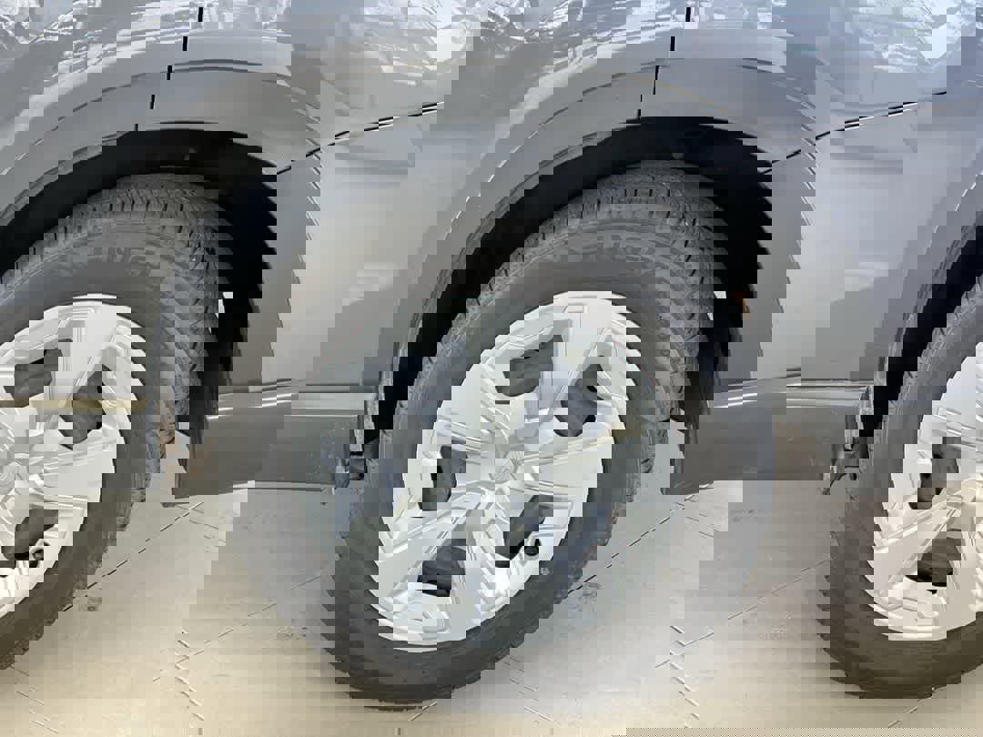 Used 2024 Subaru Forester image 13