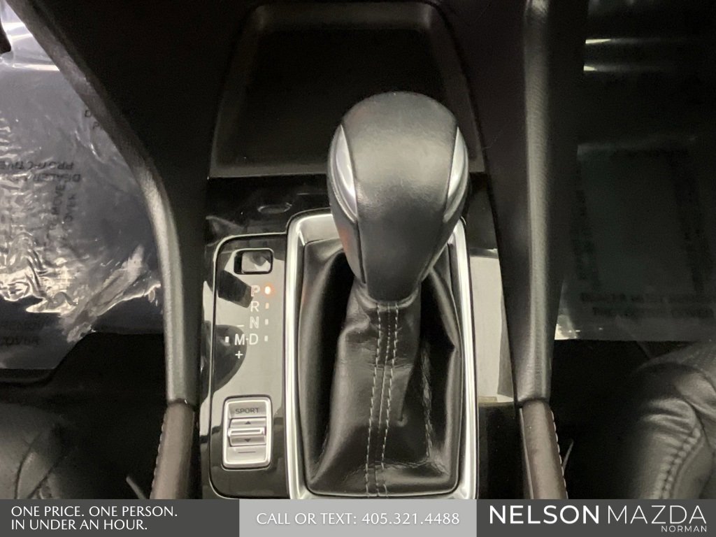 Used 2018 MAZDA MAZDA3 Grand Touring image 38