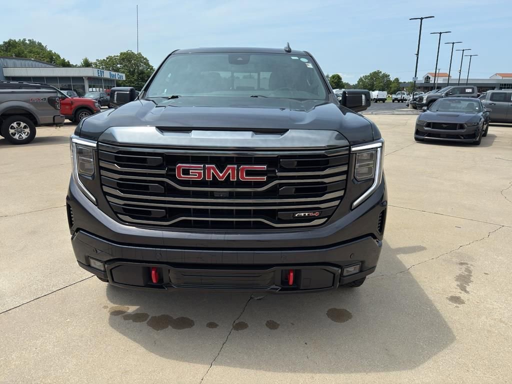 Used 2023 GMC Sierra 1500 AT4 w/ AT4 Preferred Package image 10