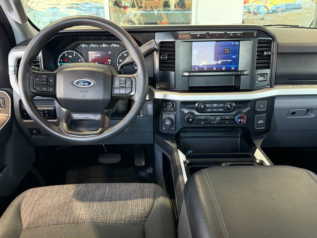 Used 2023 Ford F350 XLT image 28