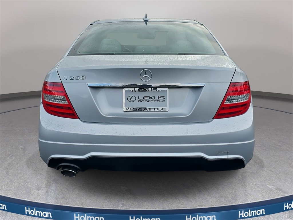 Used 2013 Mercedes-Benz C 250 Sedan image 6