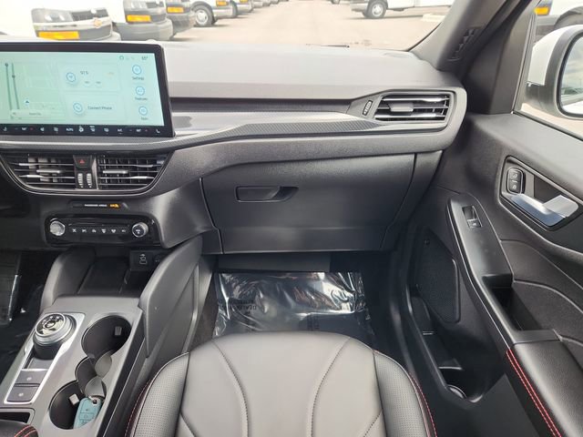 Used 2025 Ford Escape ST-Line Elite w/ Premium Technology Package image 25