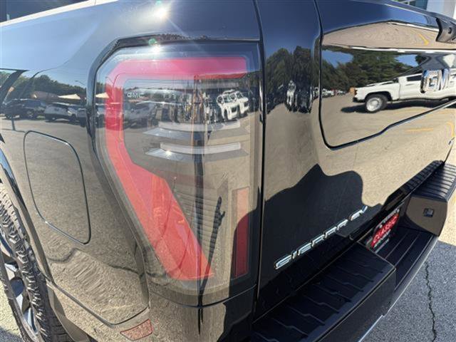 New 2026 GMC Sierra EV AT4 w/ AT4 Premium Package image 33