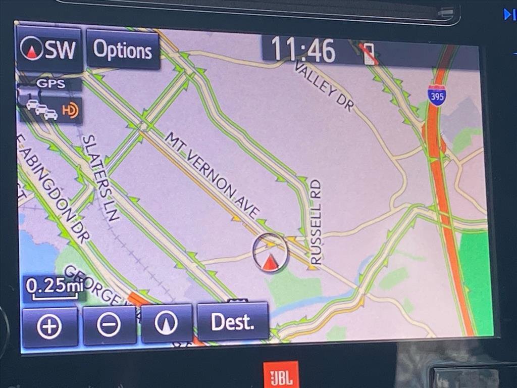 Used 2017 Toyota Tacoma Limited image 19