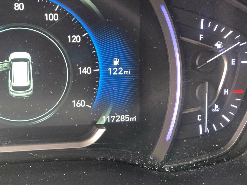 Used 2020 Hyundai Santa Fe SEL w/ Convenience Package image 17