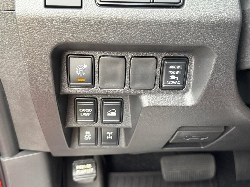 Used 2025 Nissan Frontier PRO-4X w/ Pro Convenience Package AWD/4WD image 17