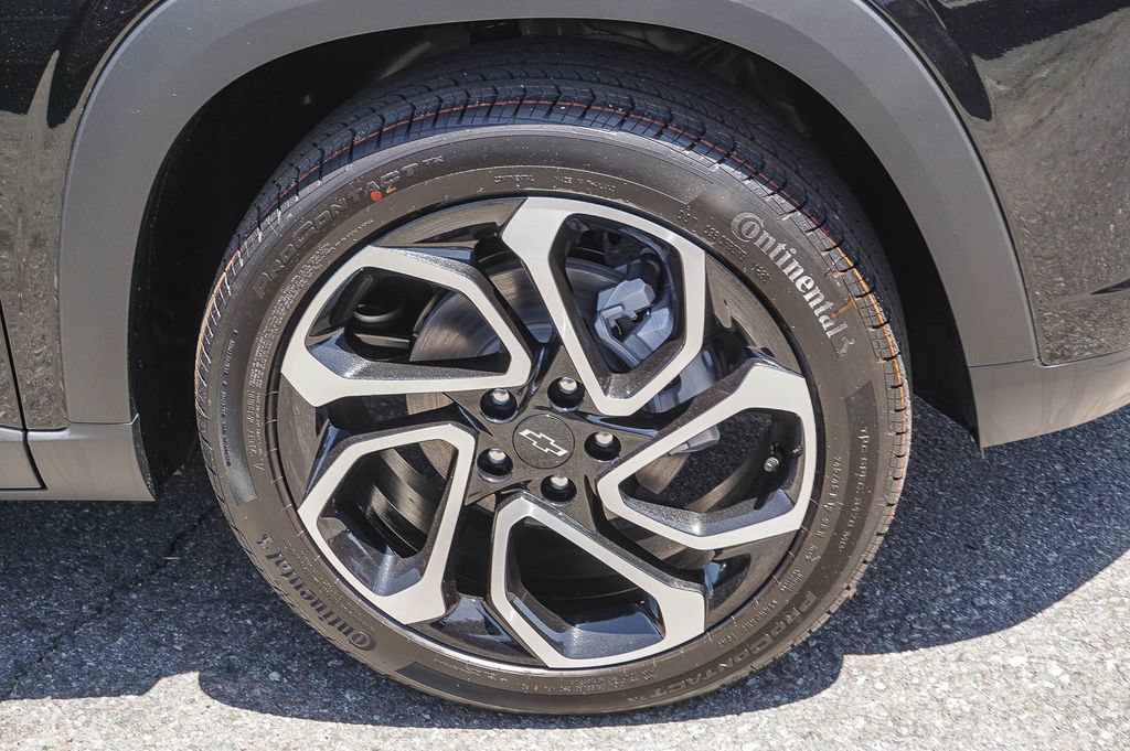 New 2026 Chevrolet Trax RS w/ Driver Confidence Package FWD image 9