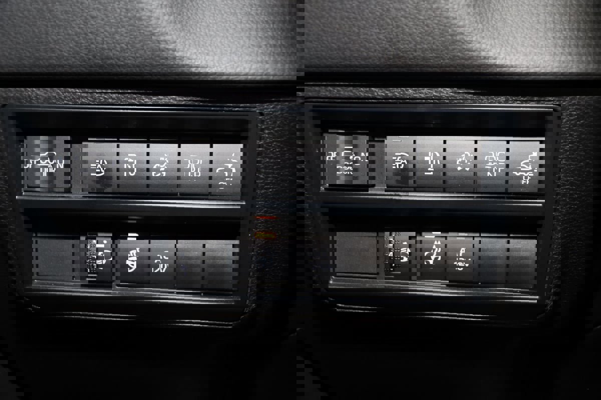 Used 2024 Toyota Sequoia Limited image 36