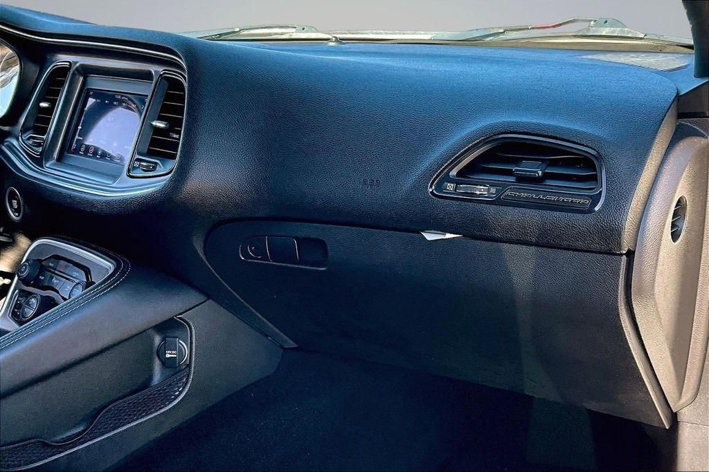 Used 2020 Dodge Challenger R/T image 17