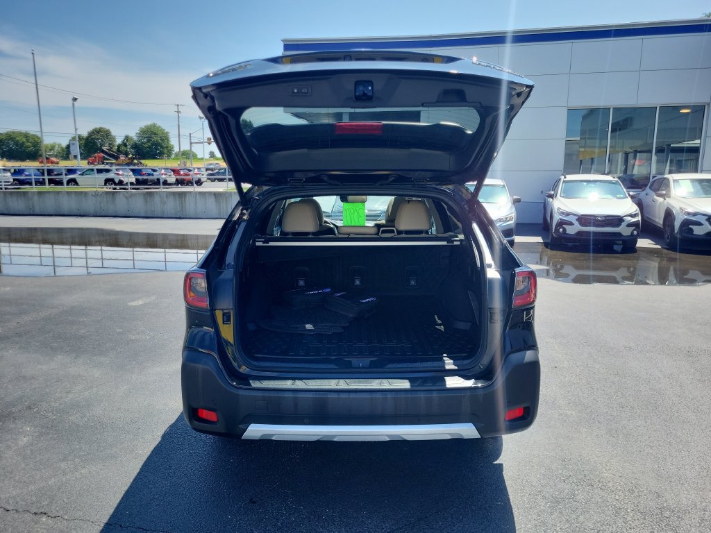 Certified 2024 Subaru Outback Limited AWD/4WD image 13
