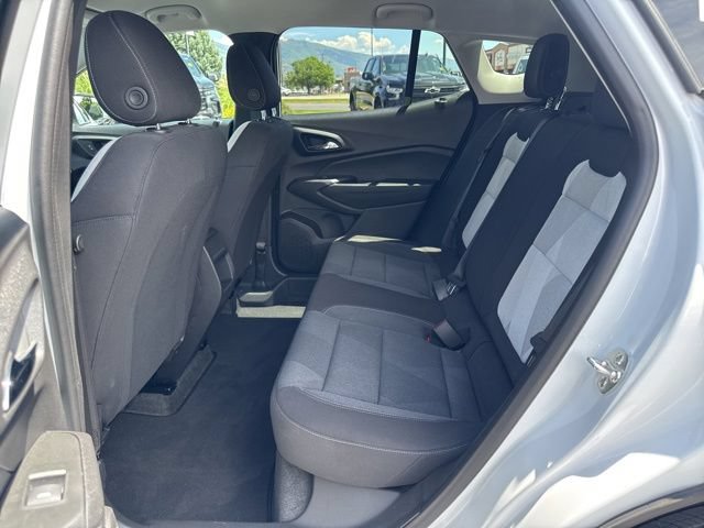 New 2026 Chevrolet Trax LS w/ LS Convenience Package FWD image 12