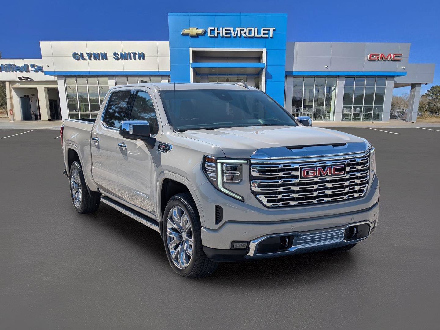 New 2026 GMC Sierra 1500 Denali w/ Denali Reserve Package AWD/4WD image 3