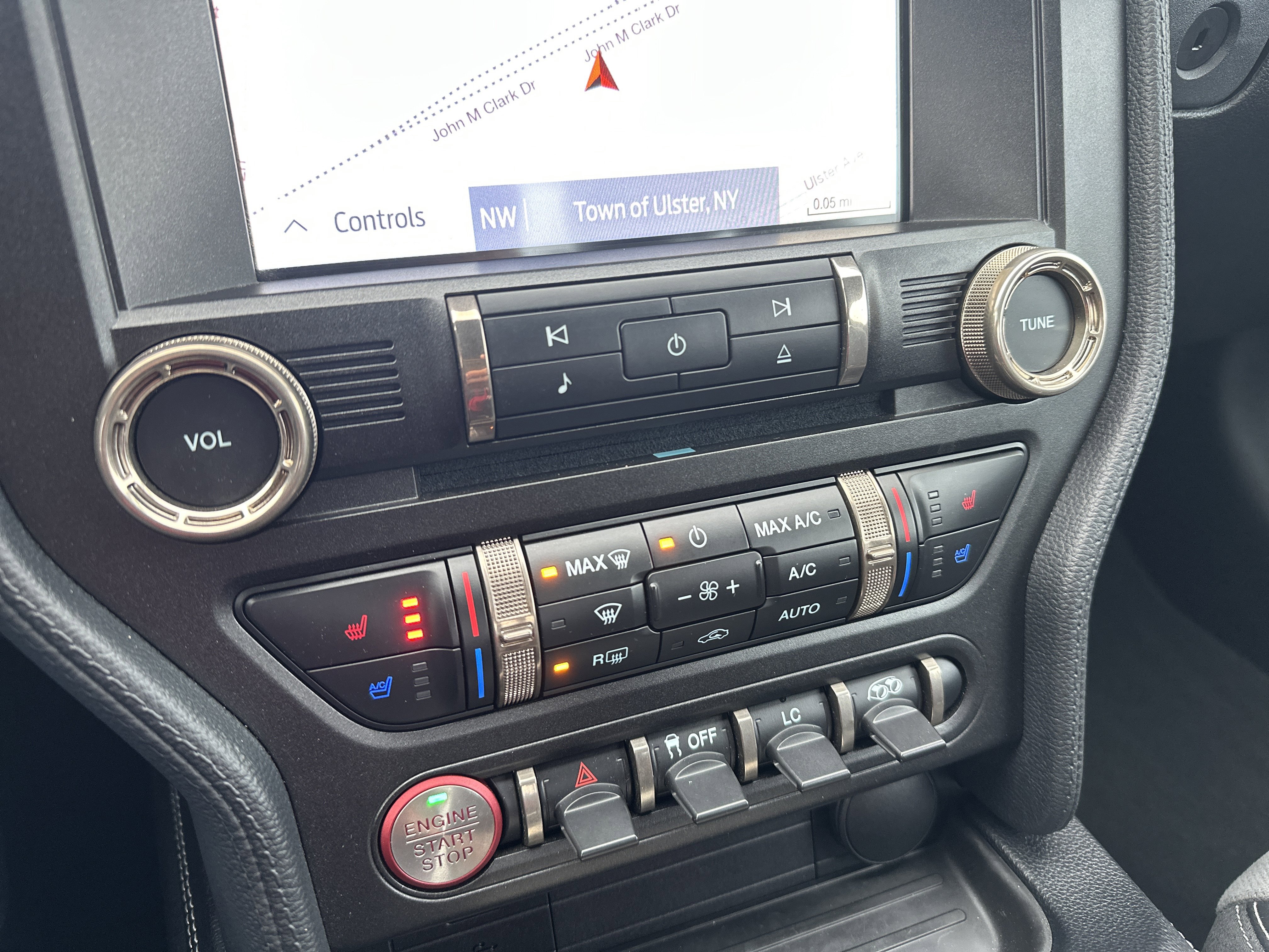 Used 2020 Ford Mustang Shelby GT350 w/ Technology Package image 22