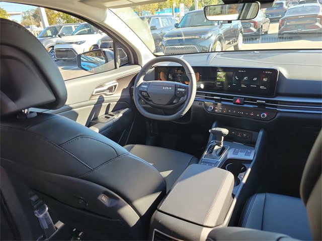 New 2026 Kia Sportage EX image 13