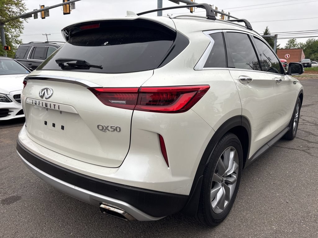 Used 2019 INFINITI QX50 Essential w/ Premium Heat Package AWD/4WD image 3