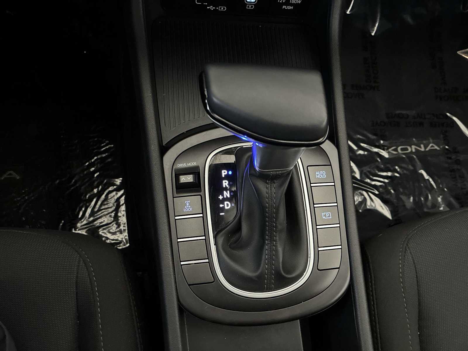 Used 2025 Hyundai Kona SEL image 21