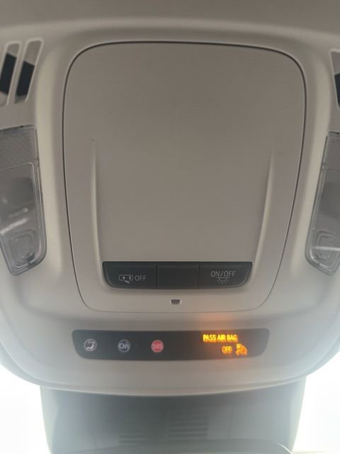 Used 2025 Buick Envision Preferred image 25