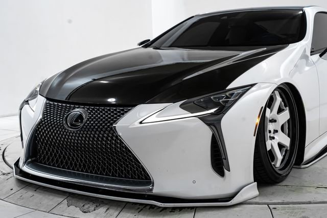 Used 2018 Lexus LC 500 Coupe w/ Touring Package RWD image 17