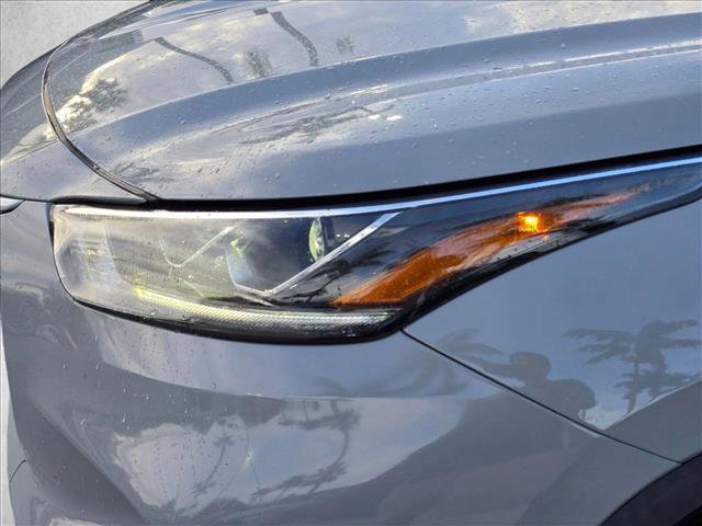 Used 2023 Toyota Highlander Bronze Edition AWD/4WD image 10