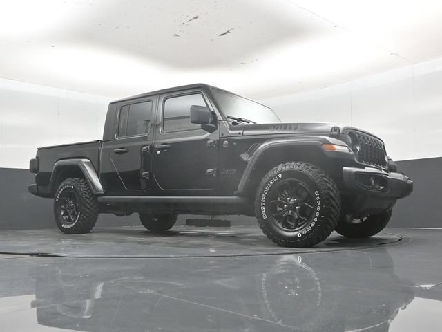 Used 2024 Jeep Gladiator Sport AWD/4WD image 44
