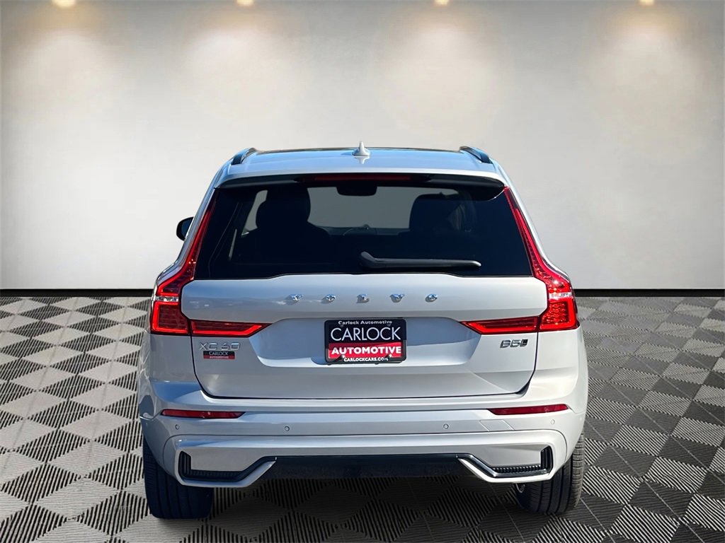 Used 2023 Volvo XC60 B5 Ultimate image 4