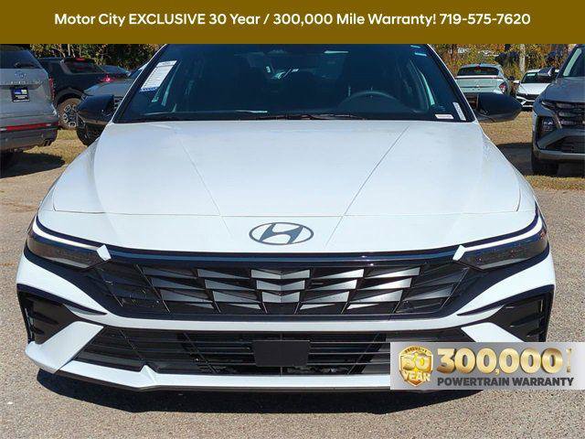 New 2026 Hyundai Elantra Sport FWD image 4