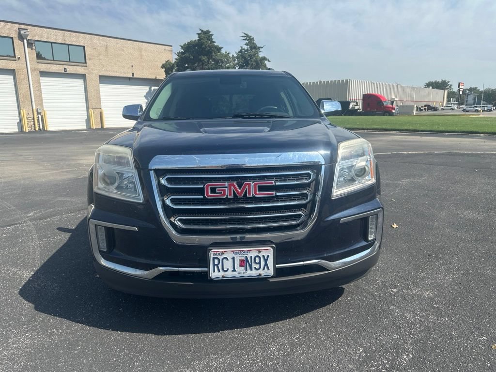 Used 2017 GMC Terrain SLE w/ Chrome Edition AWD/4WD image 3