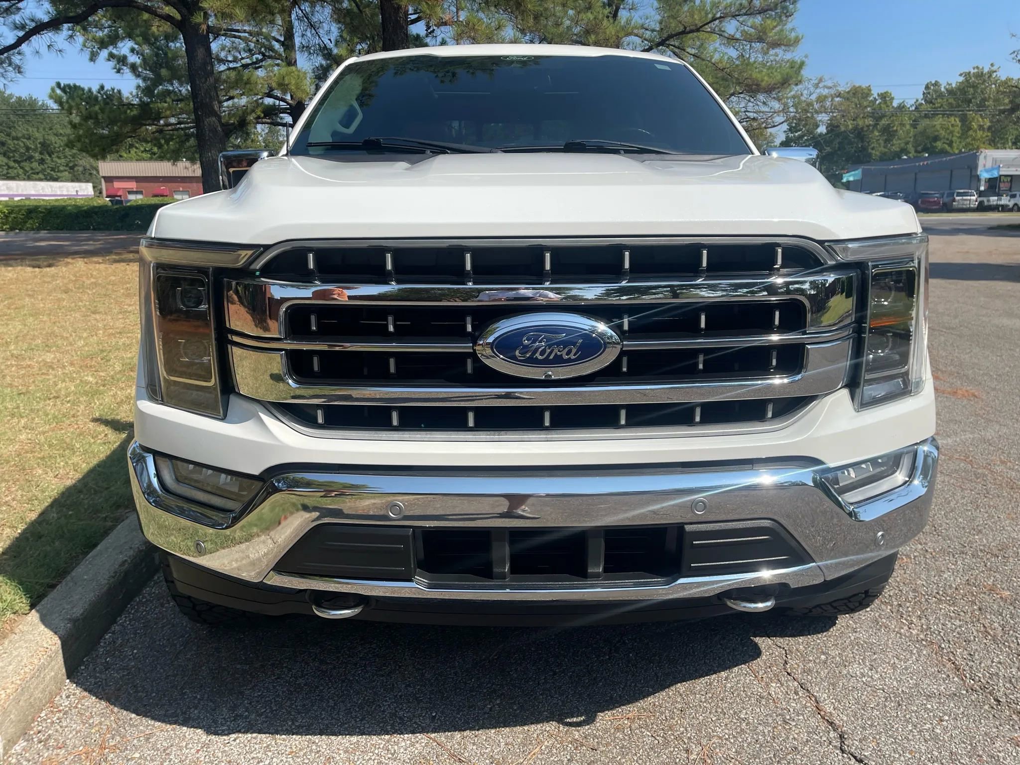Used 2021 Ford F150 Lariat w/ Equipment Group 502A High image 8