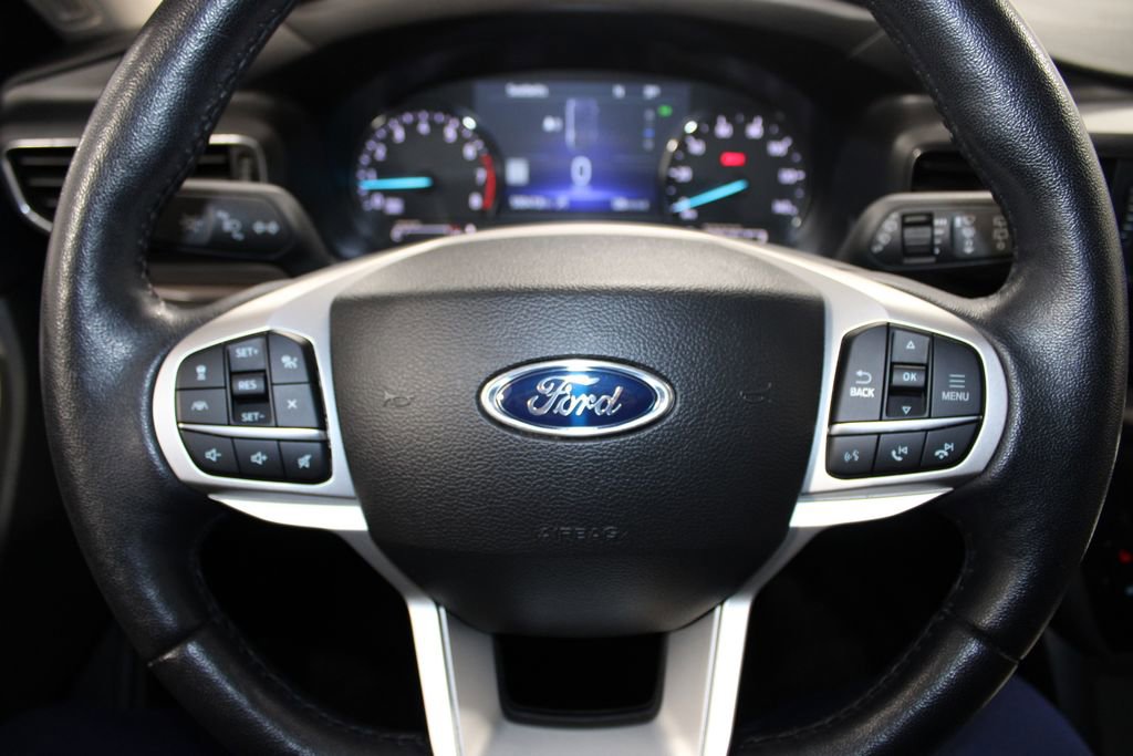 Used 2023 Ford Explorer Limited image 38